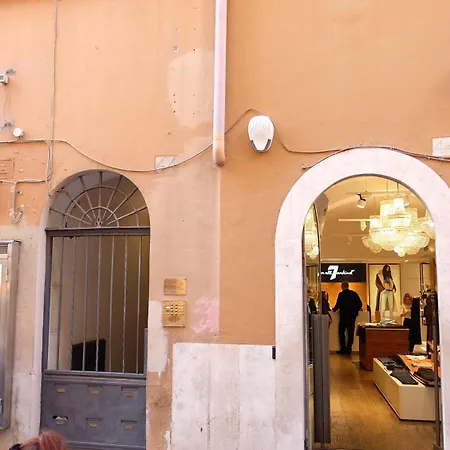 Daire Via Delle Carrozze, Piazza Di Spagna