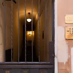 Via Delle Carrozze, Piazza Di Spagna 아파트